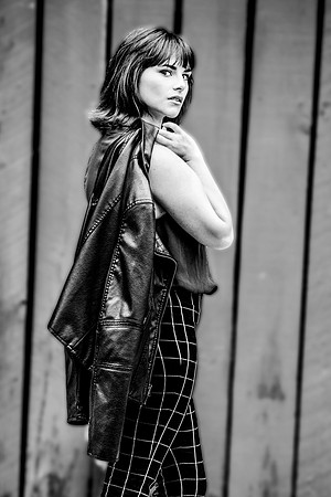Jessa-Standup-Cropped